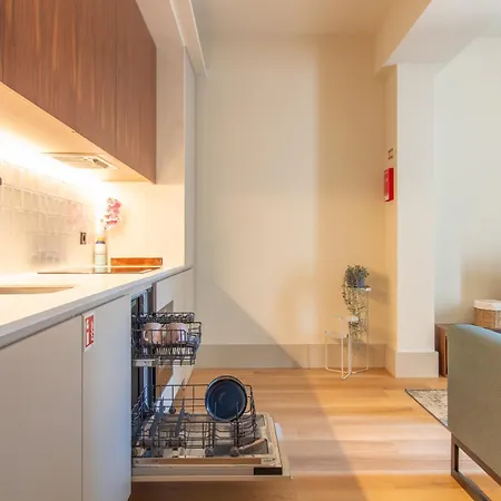 Apartment Catarina 392 By Lovelystay
