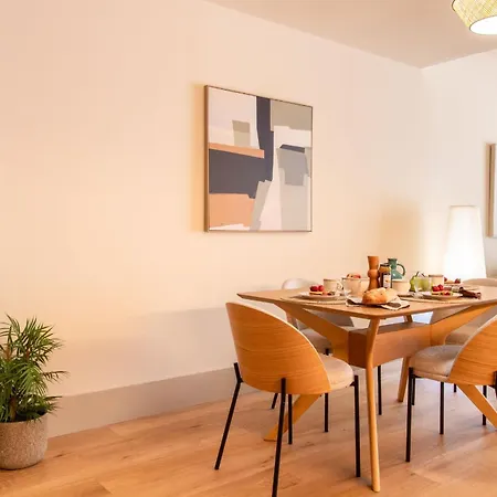 Apartment Catarina 392 By Lovelystay Porto